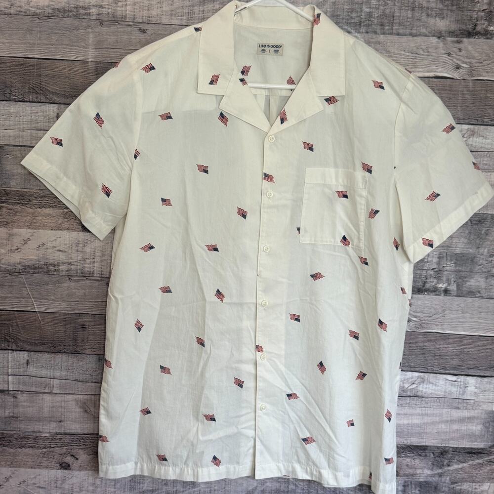 Life is Good Camp Shirt USA Flag Pattern Mens Large White Button Up Short Sleeve